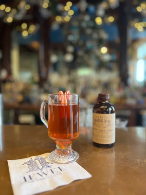 Candy Cane Toddy: Delightful Peppermint Hot Toddy